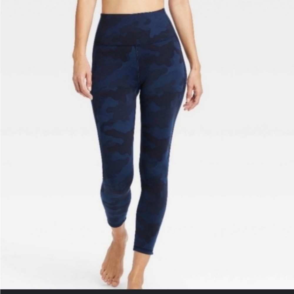 All in Motion Blue Camo Leggings
